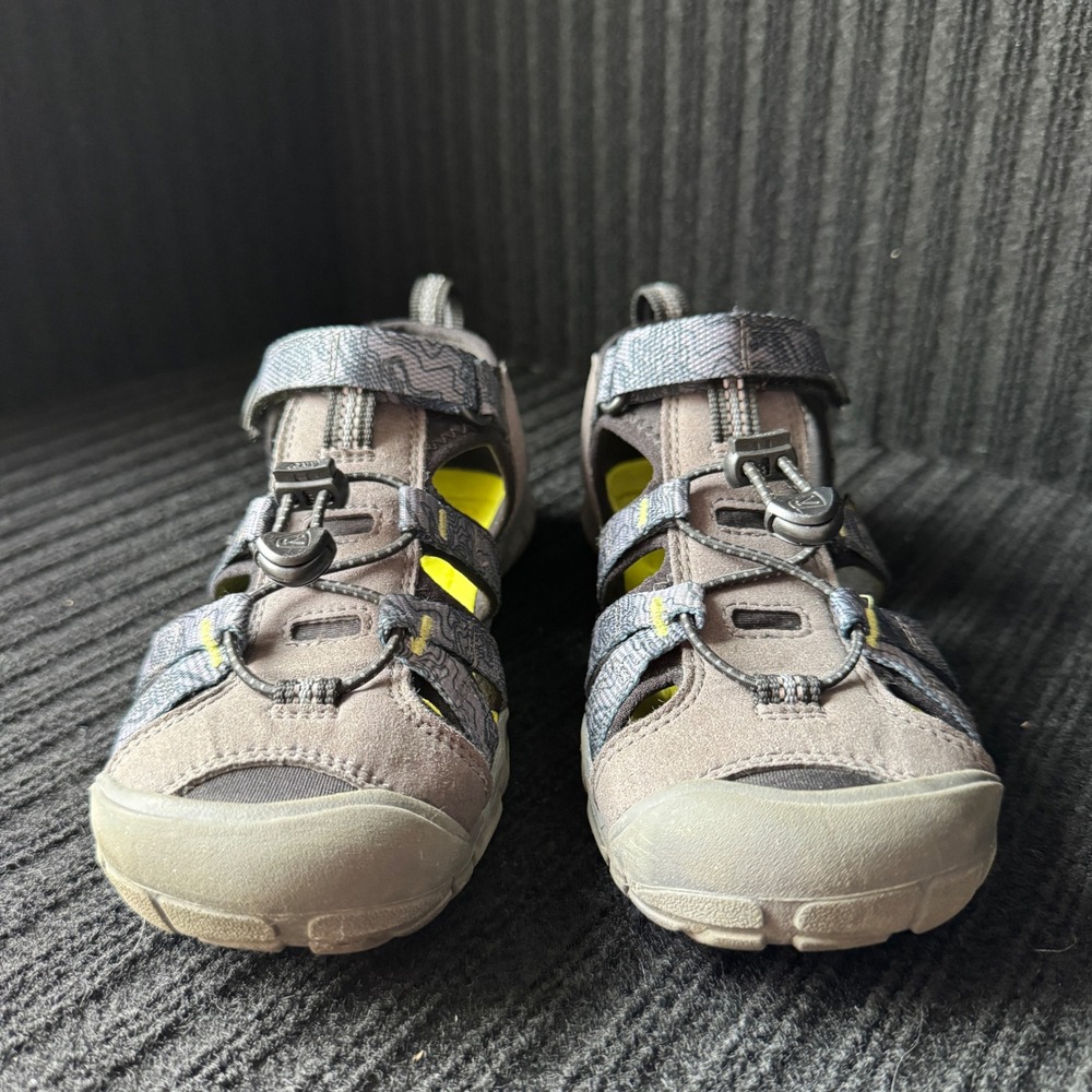 KEEN Seacamp II CNX Sandals Kids Size 2 Gray Yellow Waterproof 1026321 - Picture 2 of 7